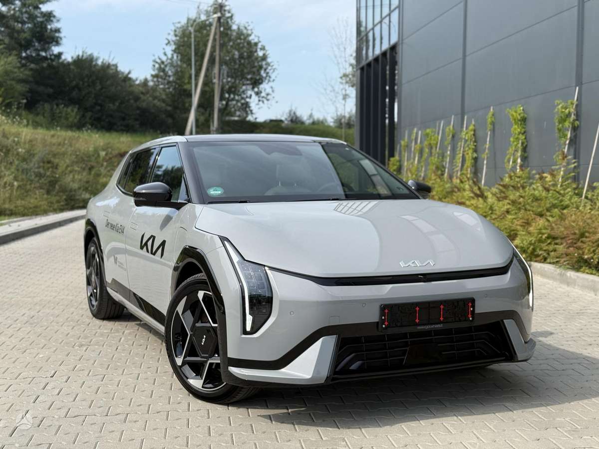 Kia EV4, 81 kWh, hatchback
