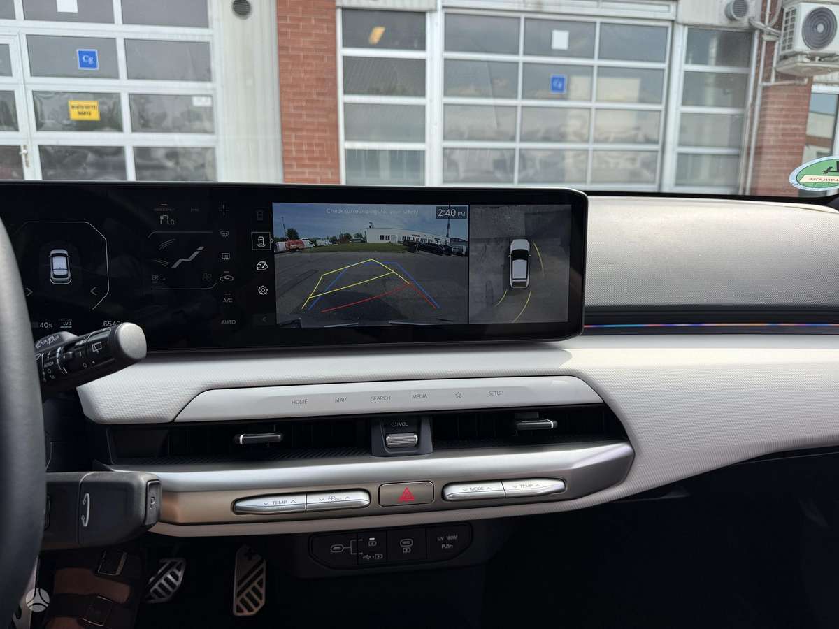 Kia EV4, 81 kWh, hatchback