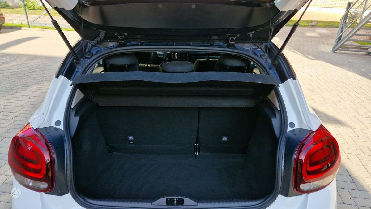 Citroen C3, 1.2 l., hatchback