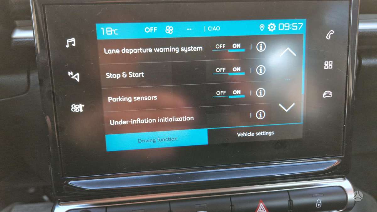 Citroen C3, 1.2 l., hatchback
