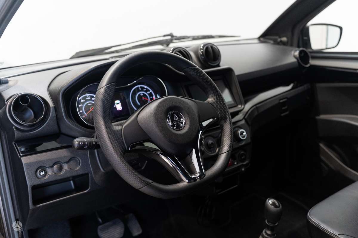 Aixam e-City Sport, coupe