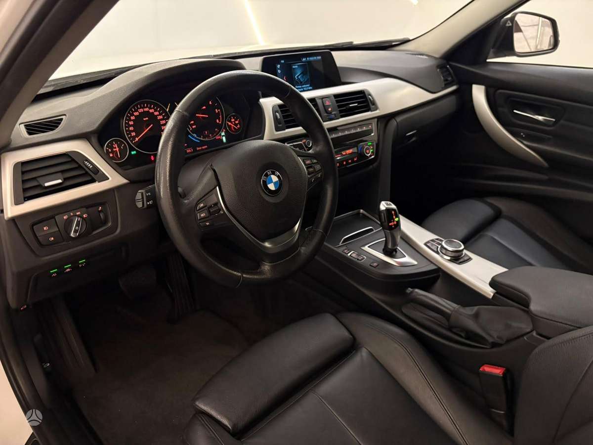 BMW 320, 2.0 l., universalas