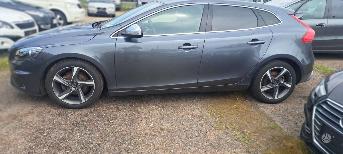 Volvo V40, 1.6 l., Универсал