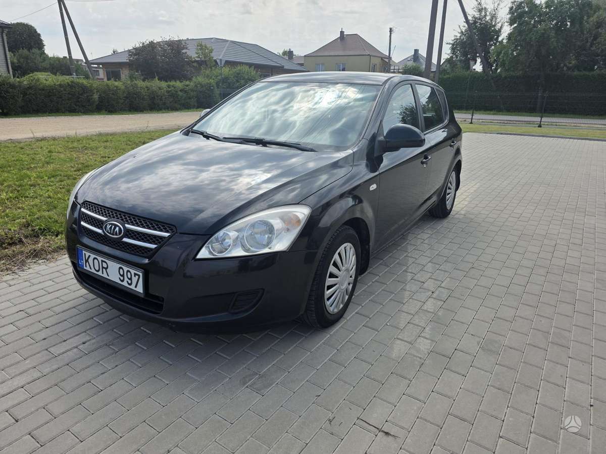 Kia Ceed, 1.6 l., Хэтчбек
