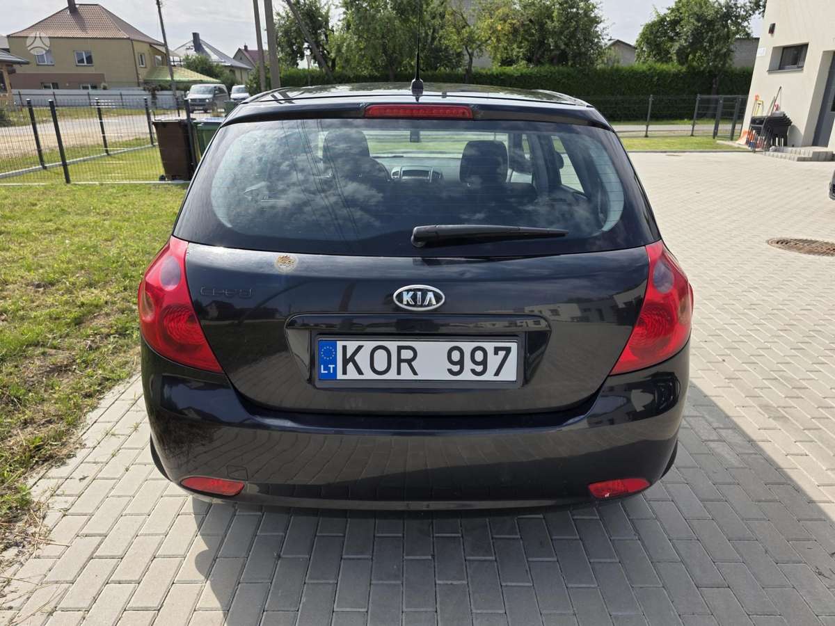 Kia Ceed, 1.6 l., hatchback