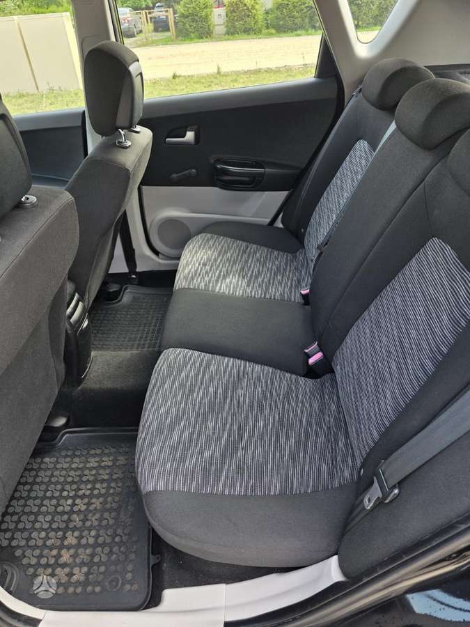 Kia Ceed, 1.6 l., hatchback
