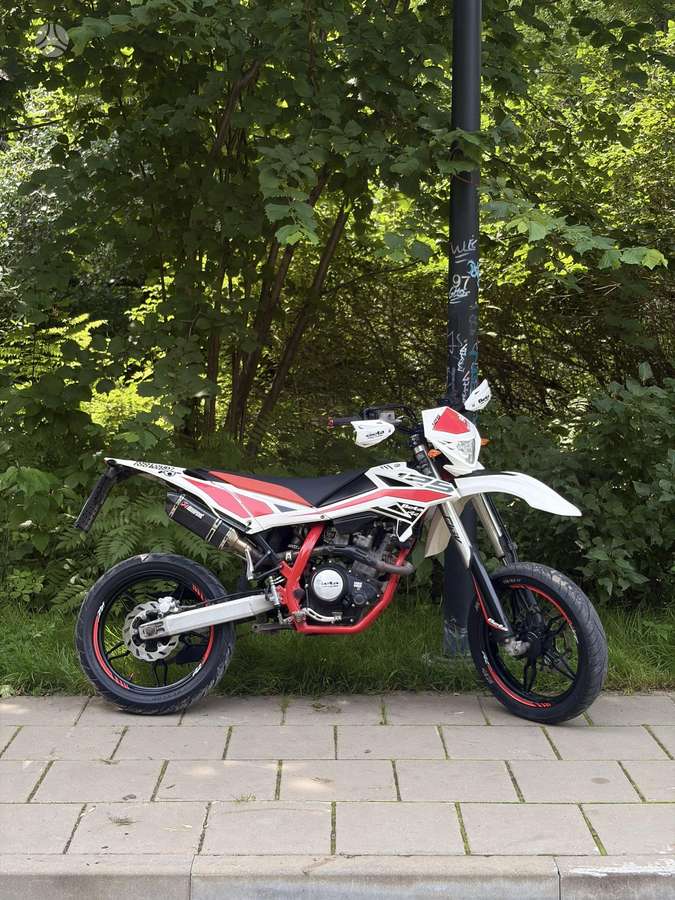 Beta RR 125cc, supermoto