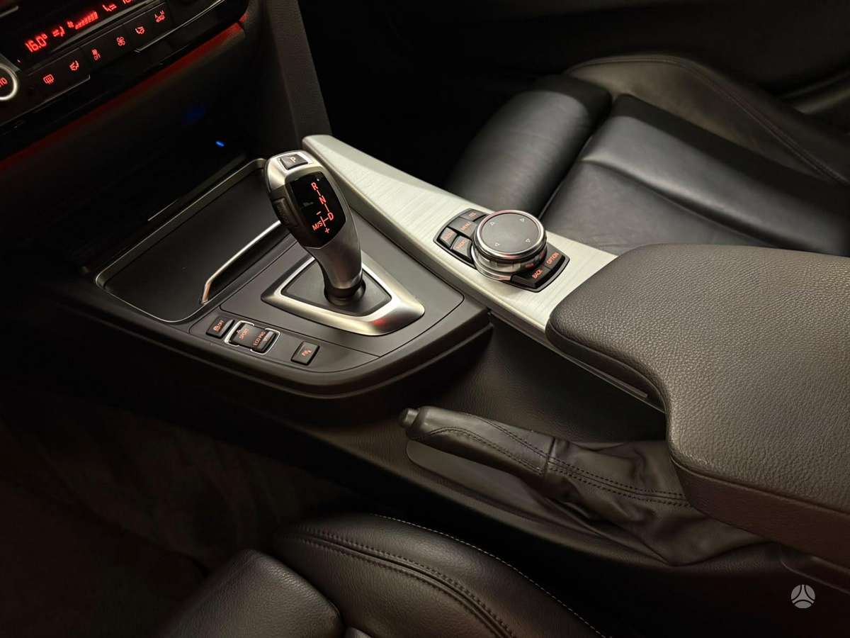 BMW 320, 2.0 l., wagon
