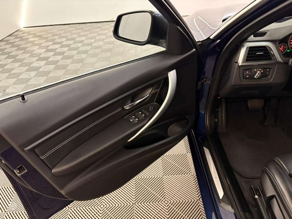 BMW 320, 2.0 l., Универсал