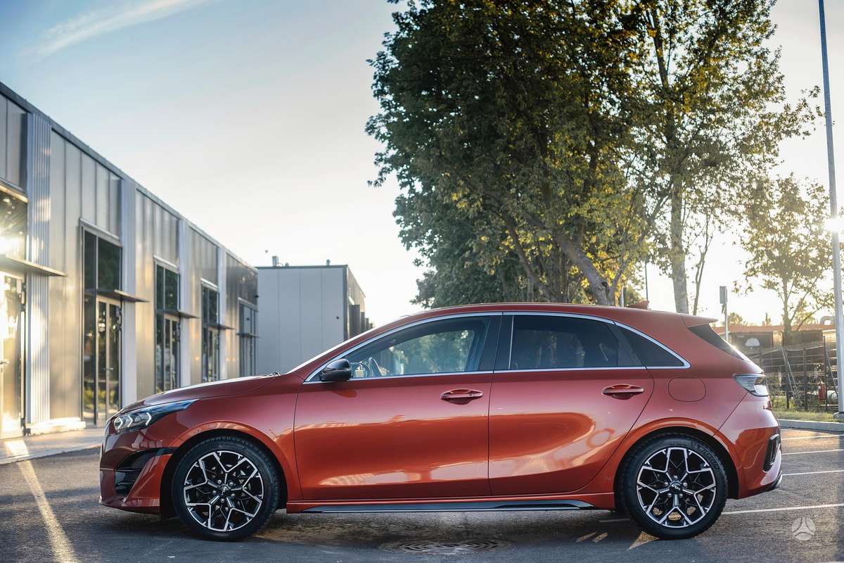 Kia Ceed, 1.5 l., hatchback
