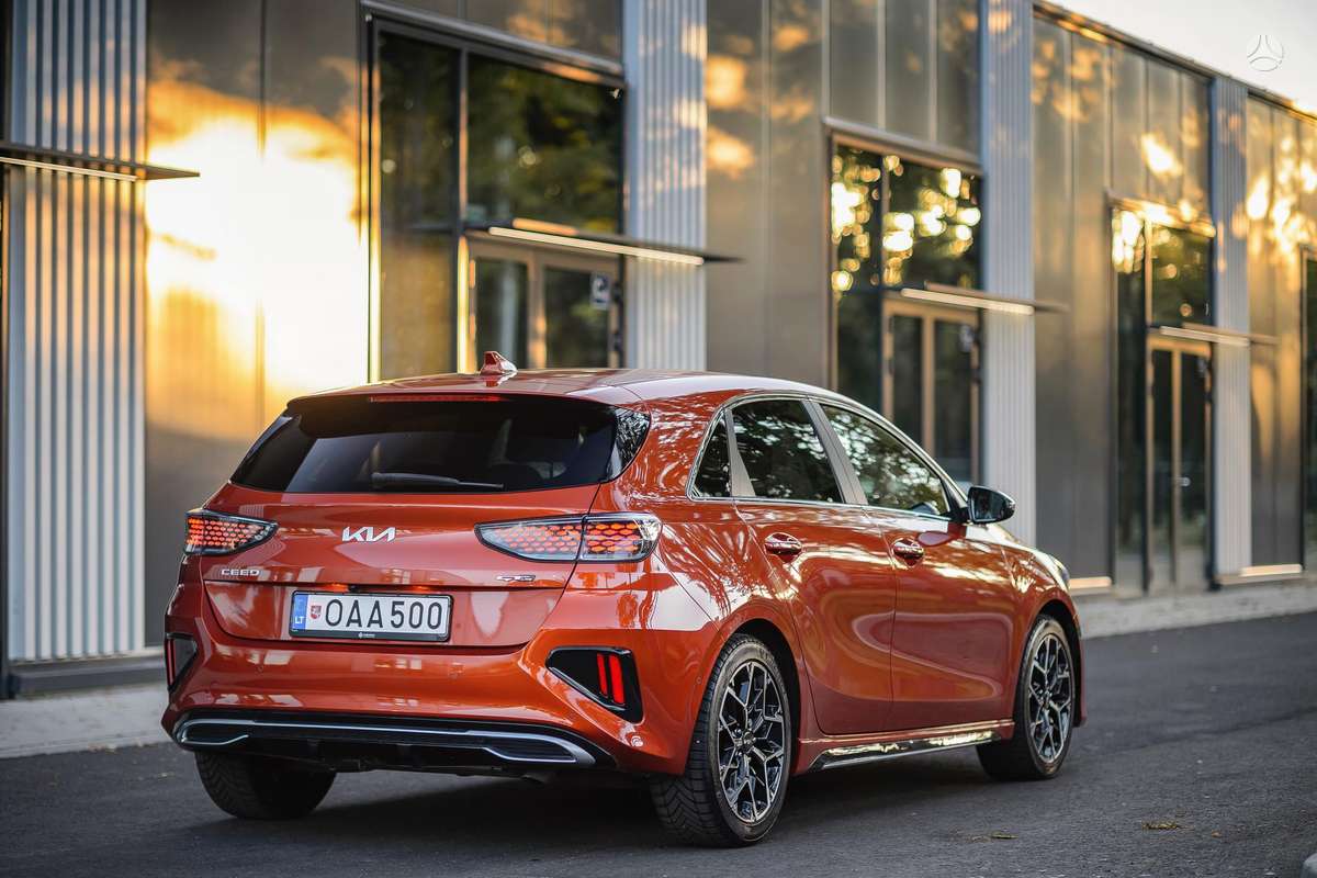 Kia Ceed, 1.5 l., hatchback