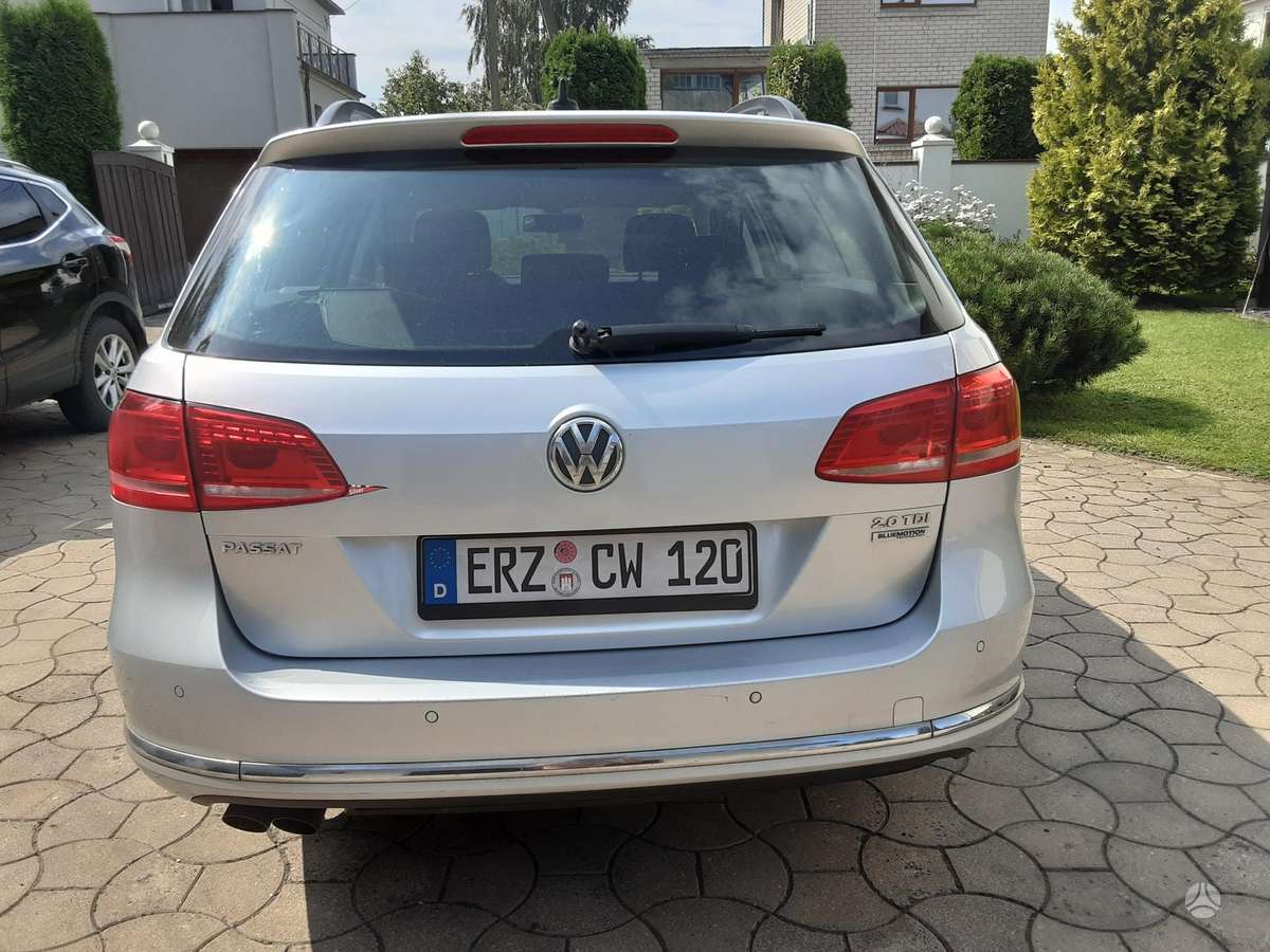 Volkswagen Passat, 2.0 l., Универсал