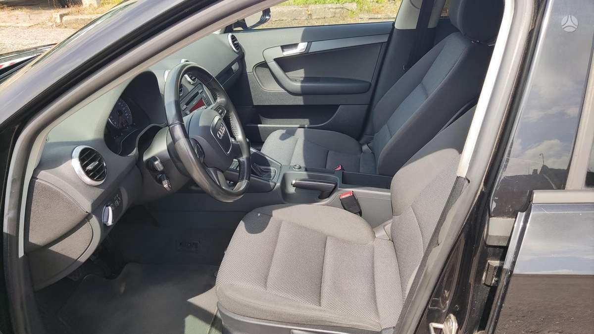 Audi A3, 1.4 l., hatchback