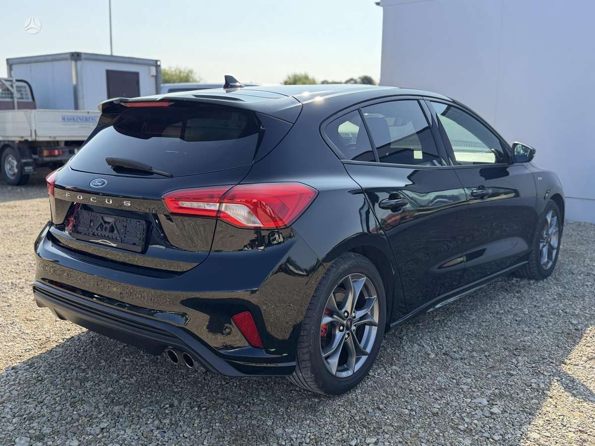 Ford Focus, 1.0 l., Хэтчбек
