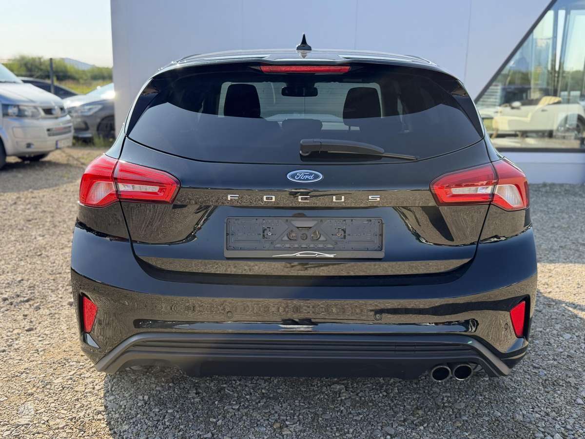 Ford Focus, 1.0 l., Хэтчбек