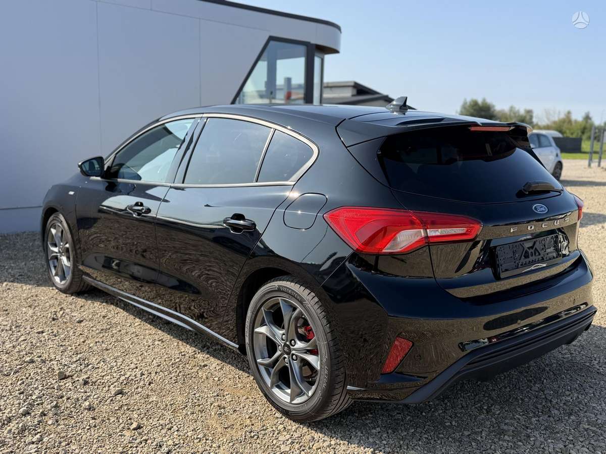 Ford Focus, 1.0 l., hatchback