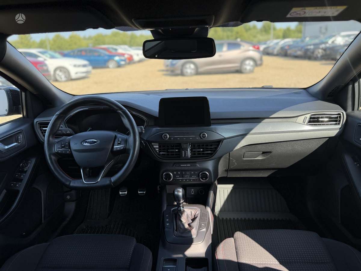 Ford Focus, 1.0 l., hatchback