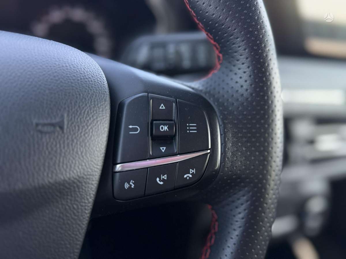 Ford Focus, 1.0 l., hatchback