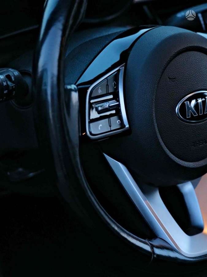 Kia Optima, 1.6 l., Седан