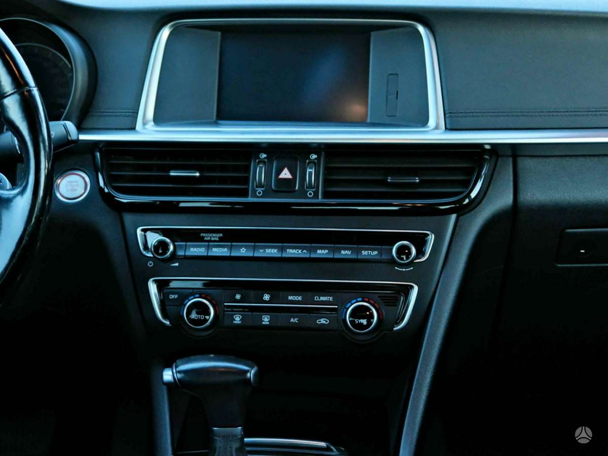 Kia Optima, 1.6 l., Седан