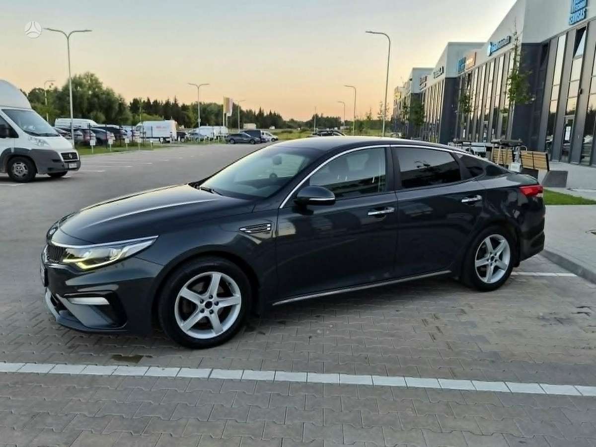 Kia Optima, 1.6 l., Седан