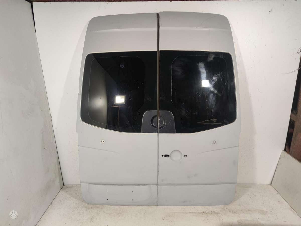 Mercedes-Benz Sprinter двери