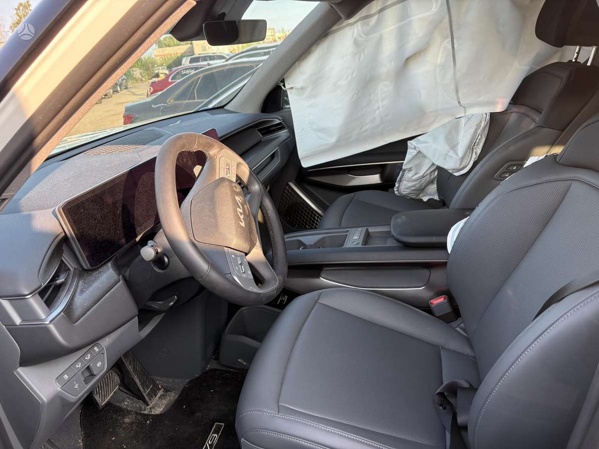 Kia EV9, 99 kWh, mpv / minivan