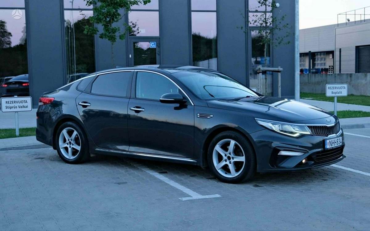 Kia Optima, 1.6 l., Седан