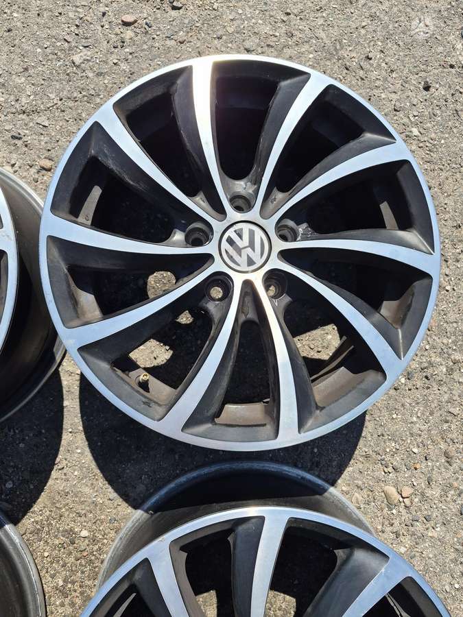 Volkswagen, light alloy, R16