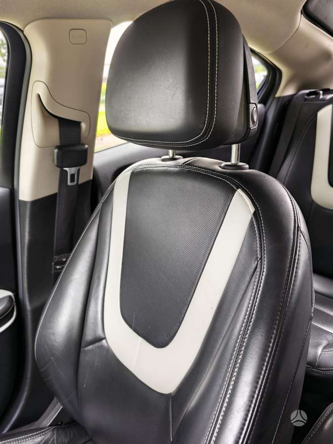 Opel Ampera, 1.4 l., hatchback