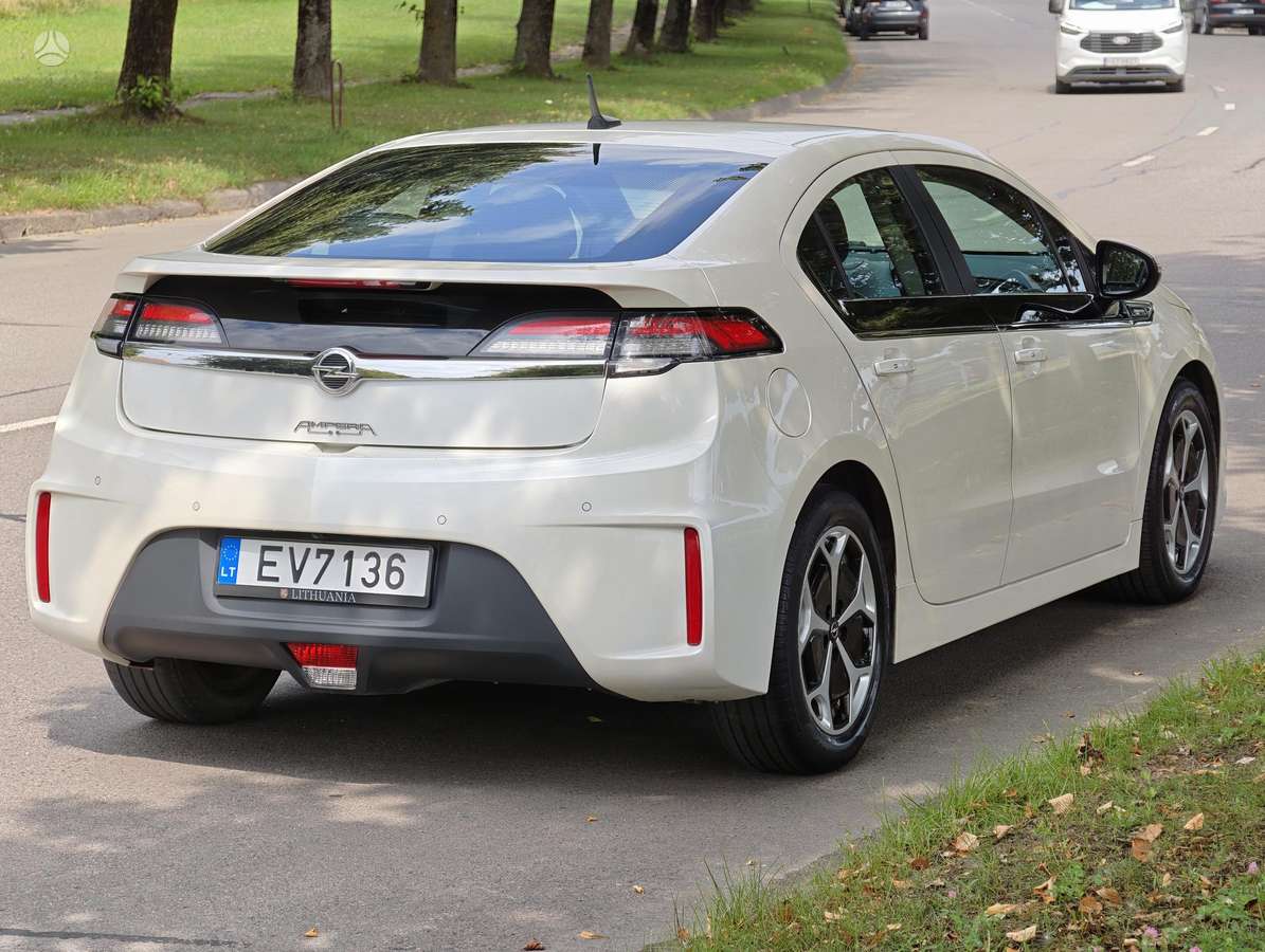 Opel Ampera, 1.4 l., hatchback