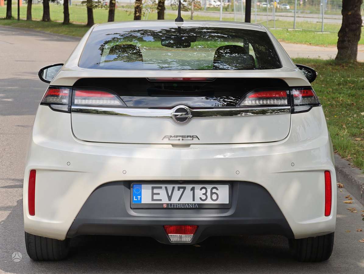 Opel Ampera, 1.4 l., hatchback