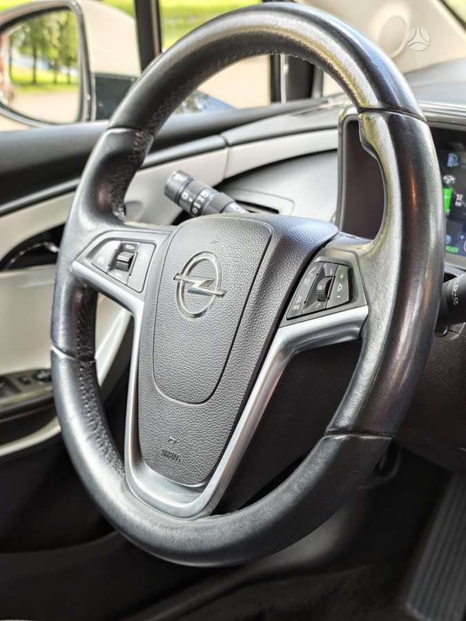 Opel Ampera, 1.4 l., hatchback