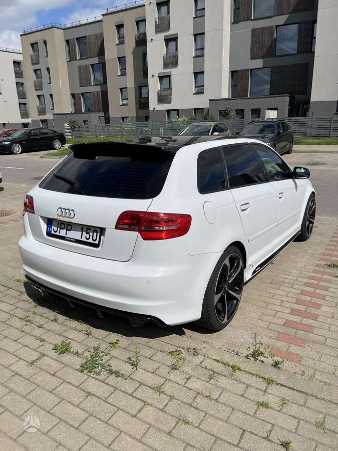 Audi A3, 2.0 l., Хэтчбек