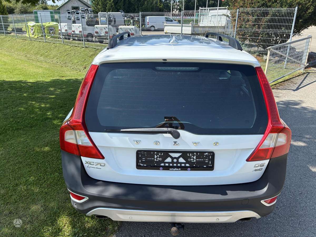 Volvo XC70, 2.4 l., Универсал