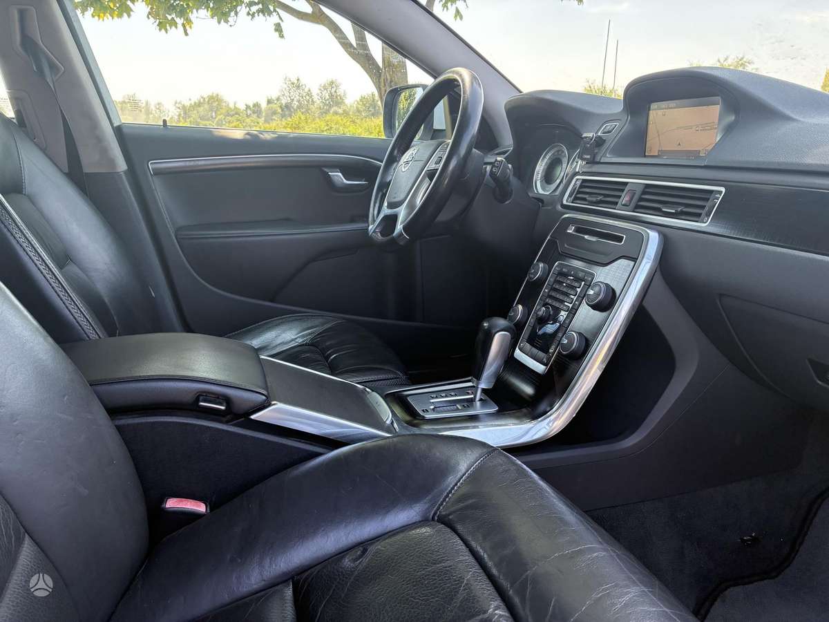 Volvo XC70, 2.4 l., Универсал