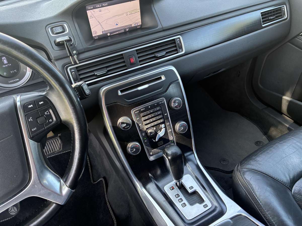 Volvo XC70, 2.4 l., Универсал
