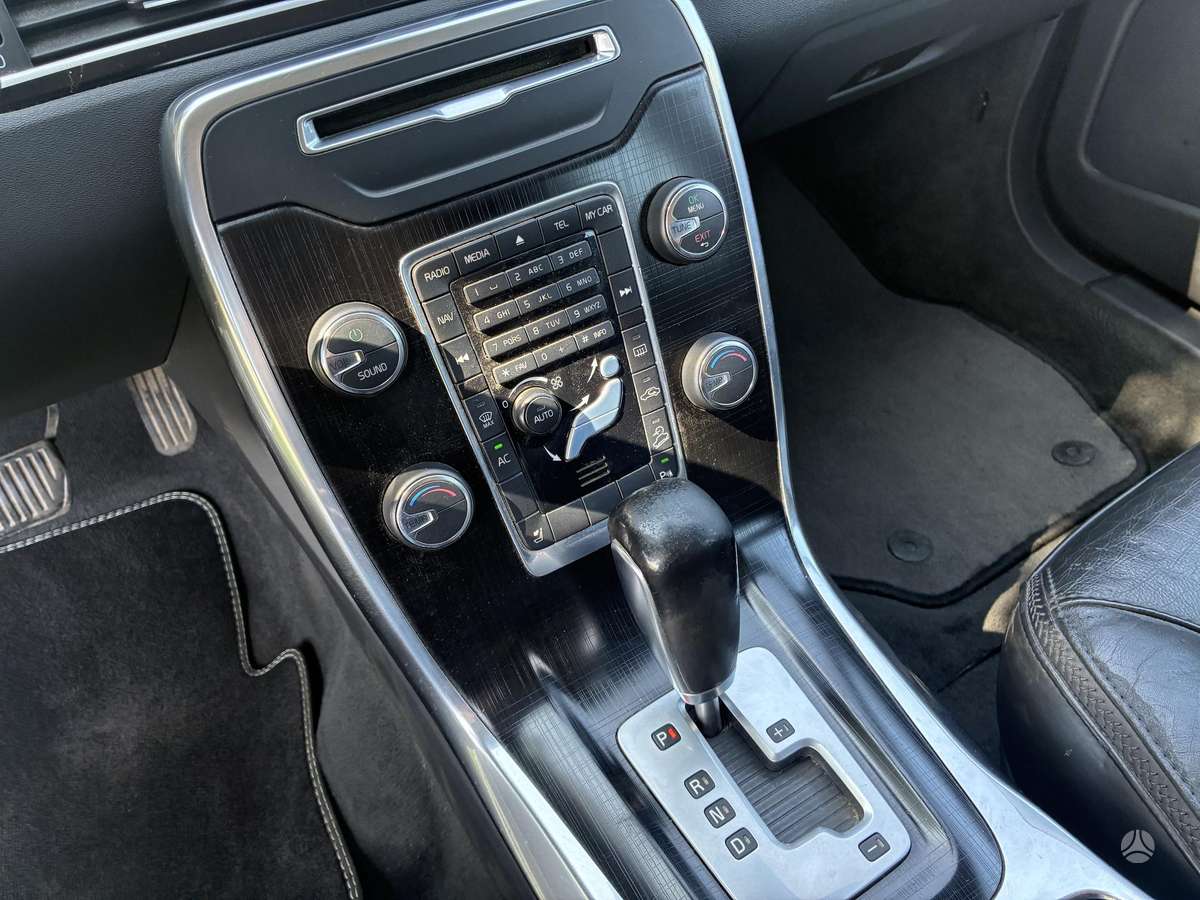 Volvo XC70, 2.4 l., Универсал