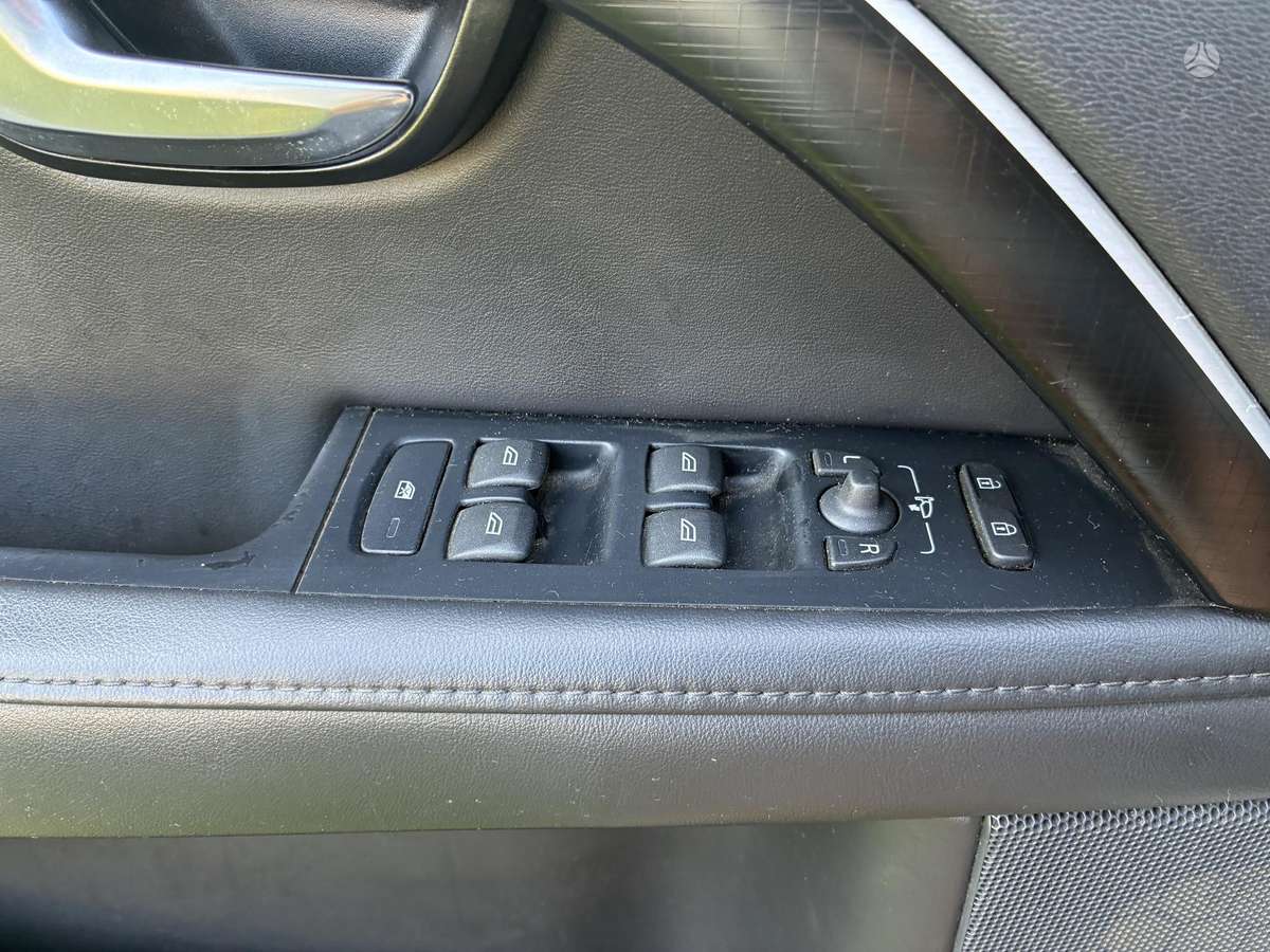 Volvo XC70, 2.4 l., Универсал