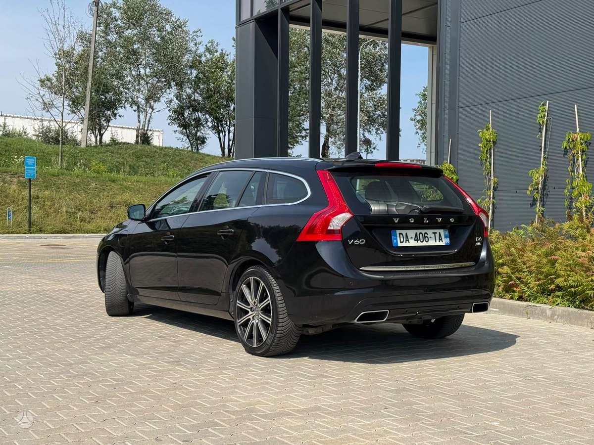 Volvo V60, 2.4 l., Универсал