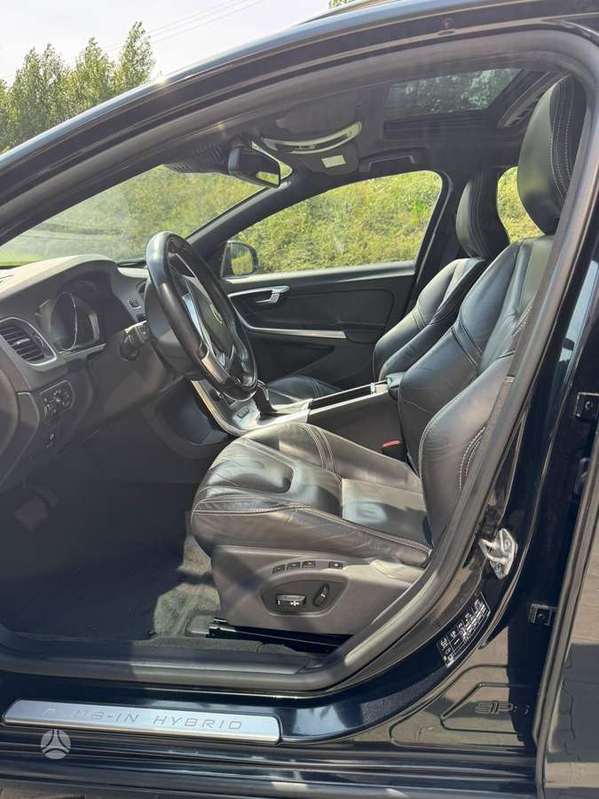 Volvo V60, 2.4 l., Универсал