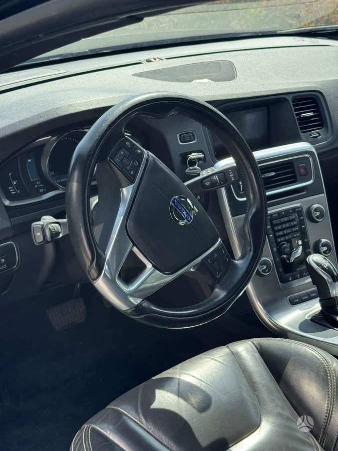 Volvo V60, 2.4 l., Универсал
