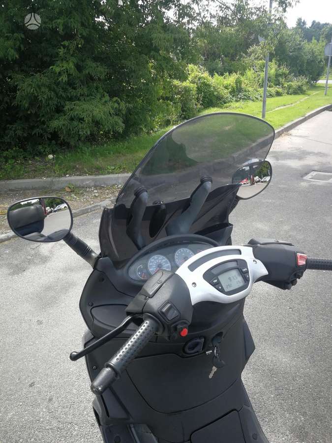 Piaggio X9 125cc, scooters / mopeds