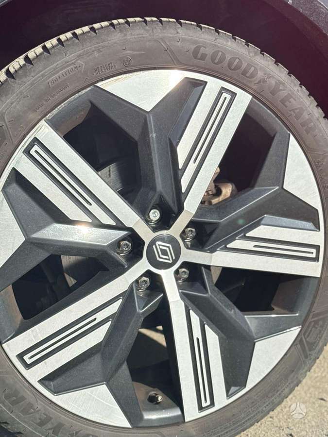 Renault Megane E-Tech, 60 кВт·ч, Минивэн