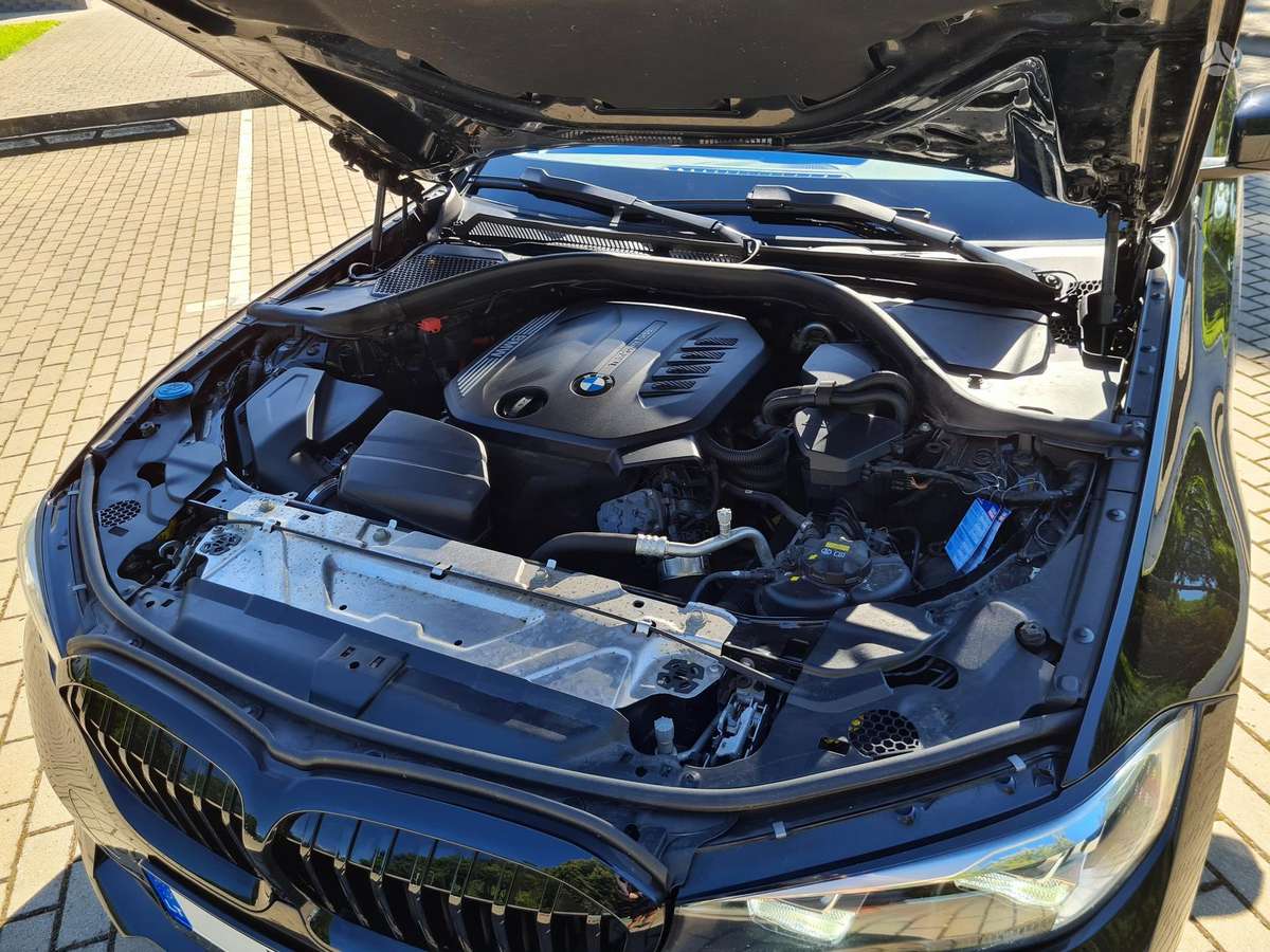 BMW 318, 2.0 l., wagon