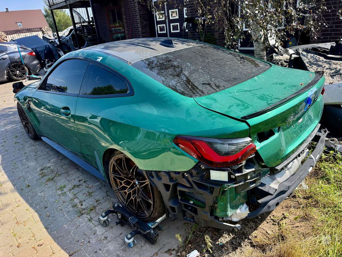 BMW M4, 3.0 l., coupe