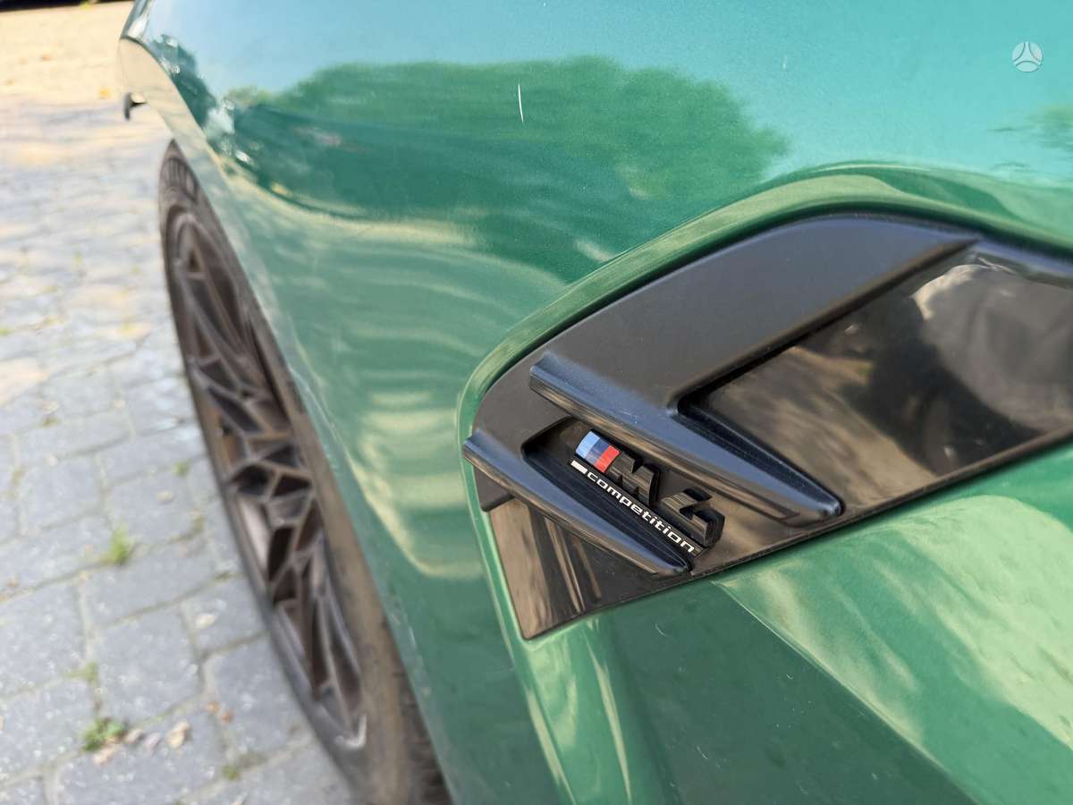 BMW M4, 3.0 l., coupe