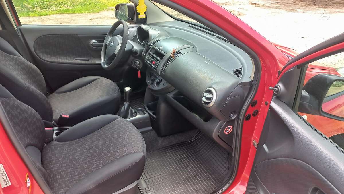 Nissan Note, 1.4 l., Хэтчбек