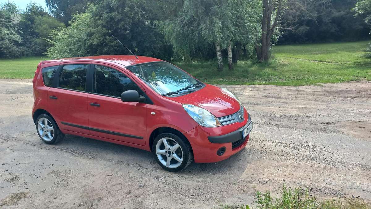 Nissan Note, 1.4 l., Хэтчбек