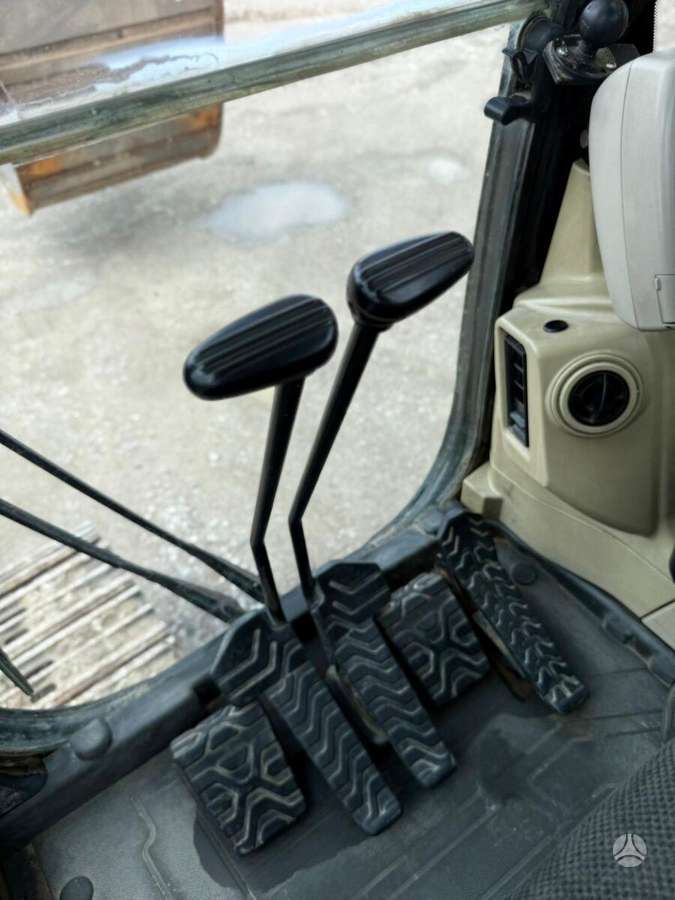 Caterpillar 322C L, excavator